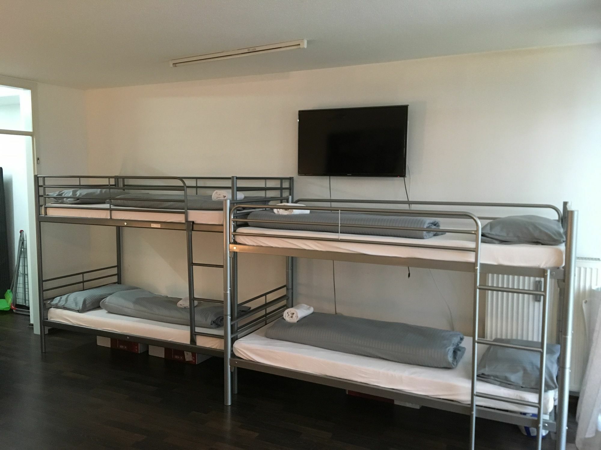 Appartement Kn Kahtan Boarding House à Munich Extérieur photo
